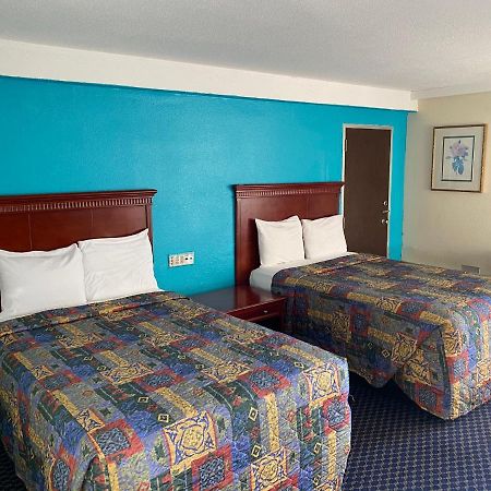 Travel Inn Petersburg Dış mekan fotoğraf