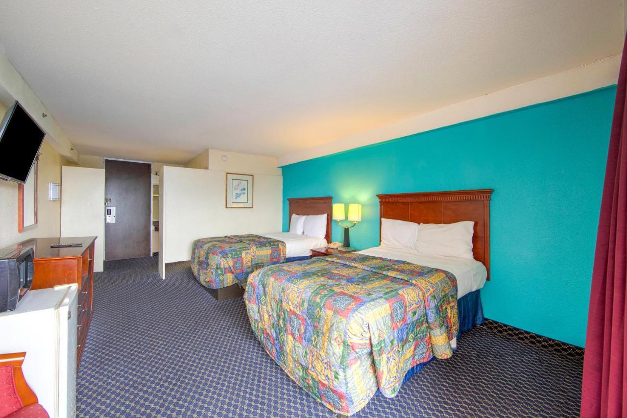 Travel Inn Petersburg Dış mekan fotoğraf