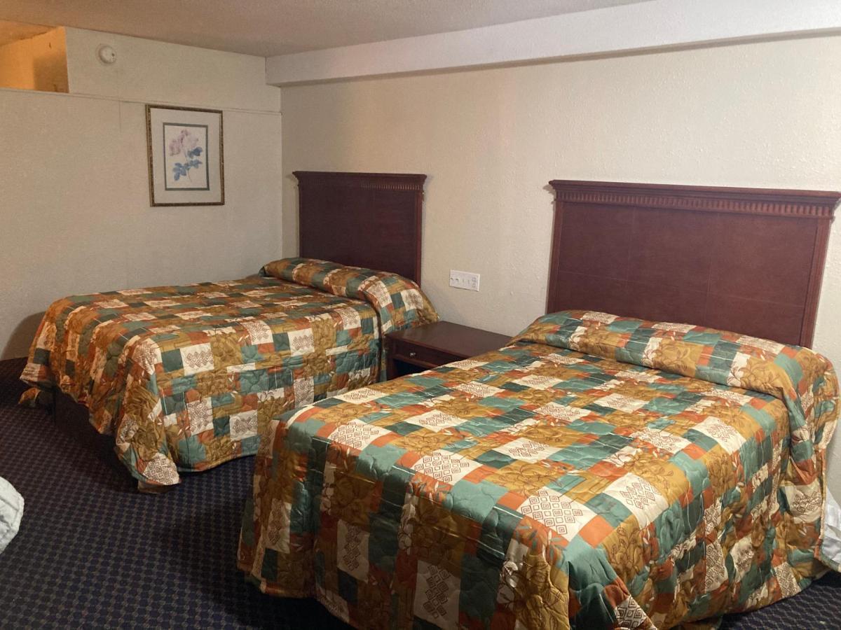 Travel Inn Petersburg Dış mekan fotoğraf