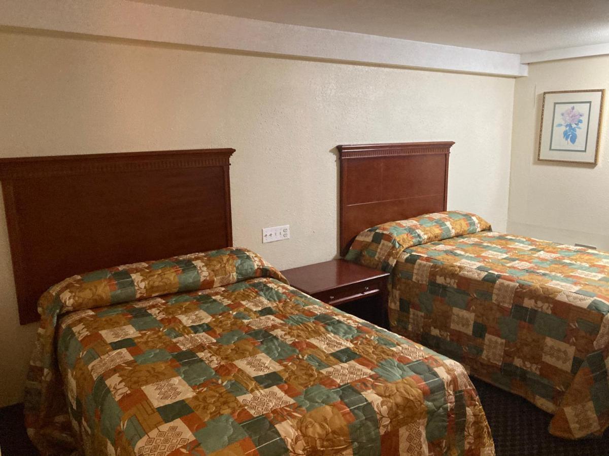 Travel Inn Petersburg Dış mekan fotoğraf