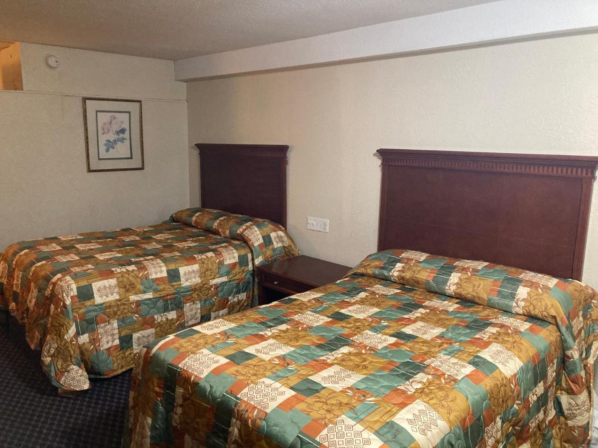 Travel Inn Petersburg Dış mekan fotoğraf