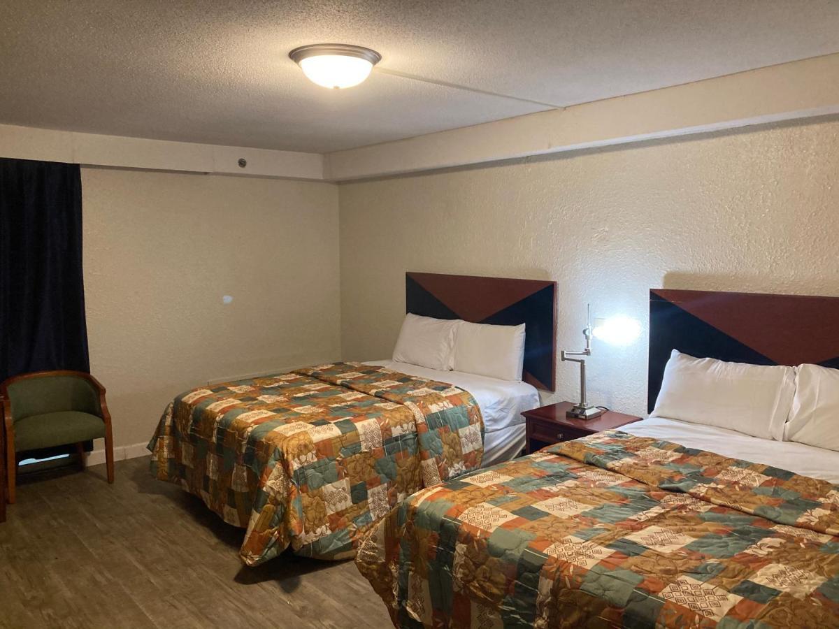 Travel Inn Petersburg Dış mekan fotoğraf