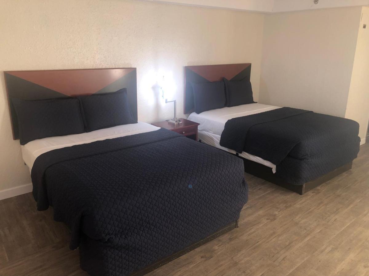 Travel Inn Petersburg Dış mekan fotoğraf