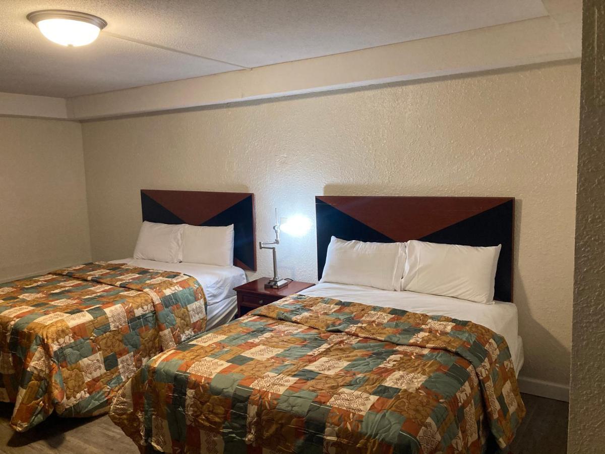 Travel Inn Petersburg Dış mekan fotoğraf