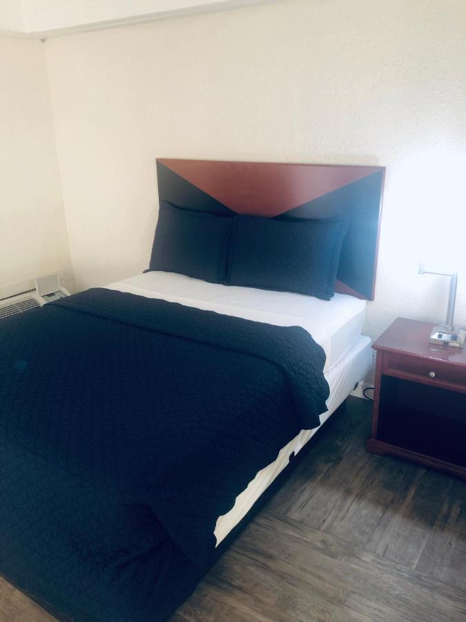 Travel Inn Petersburg Dış mekan fotoğraf