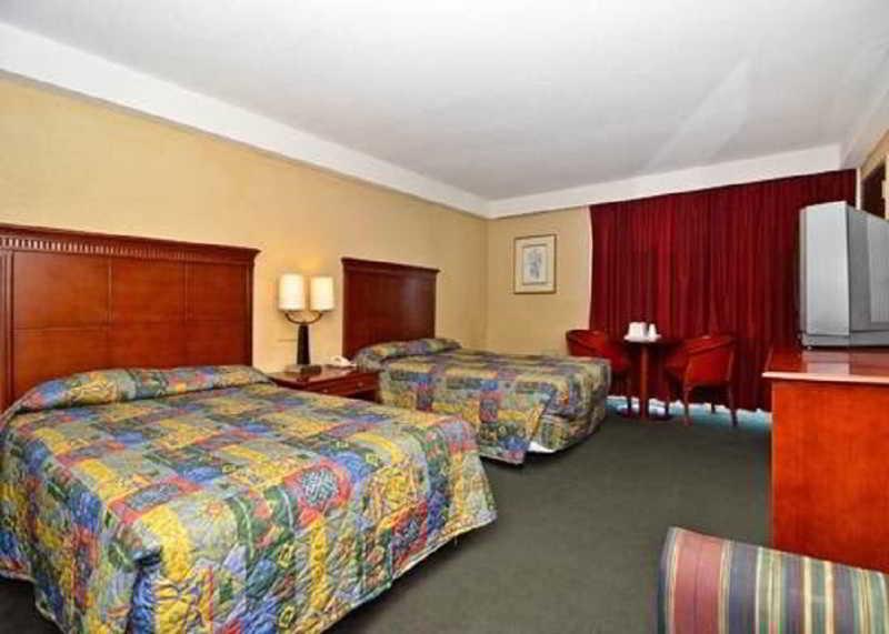 Travel Inn Petersburg Oda fotoğraf