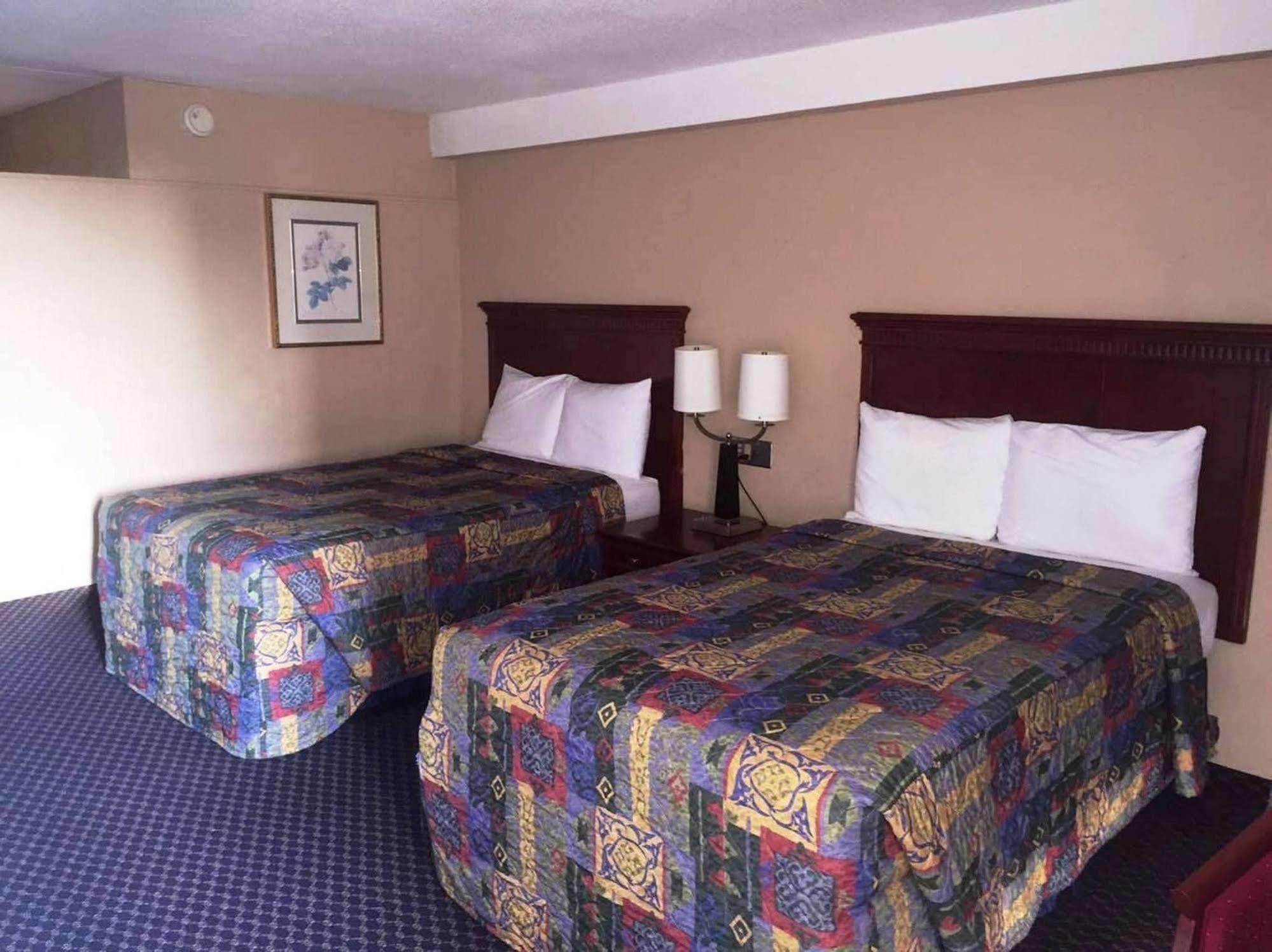 Travel Inn Petersburg Dış mekan fotoğraf